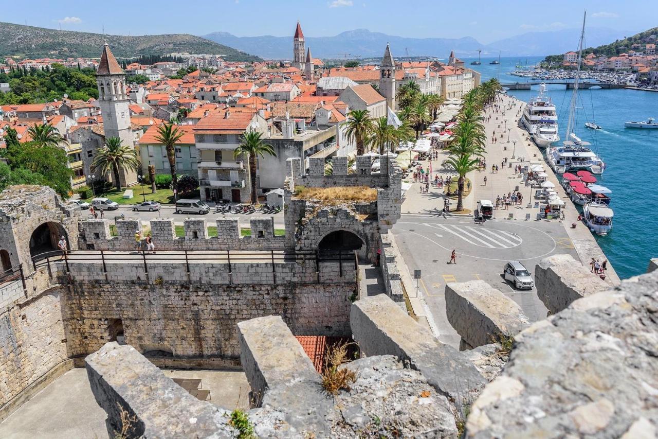 Apartment Boris Trogir Exterior foto